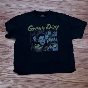 NWOT Green Day Black Graphic Mens T-Shirt